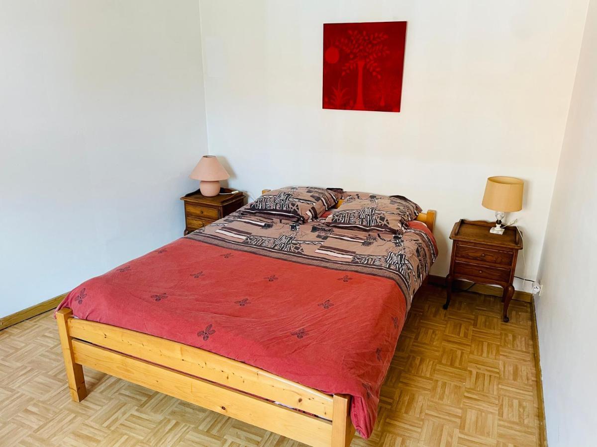 Spacieux Appartement Монс Екстер'єр фото